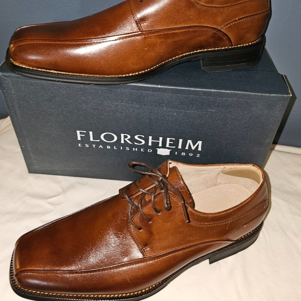 FLORSHEIM comfortech brown men's dress shoes